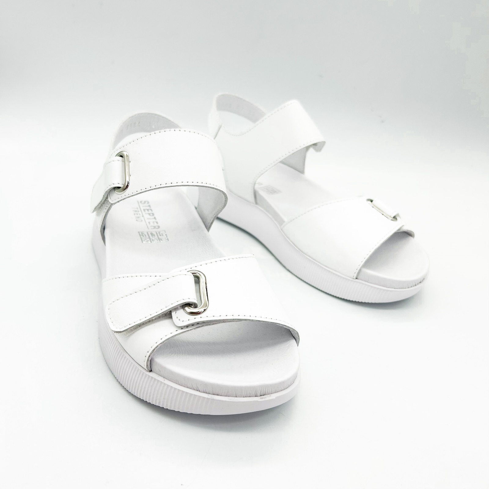 Сандалі Stepter